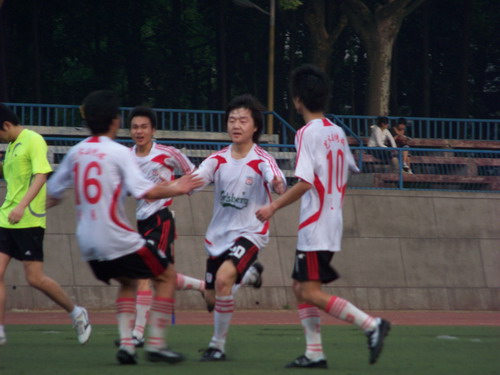 //cuggroup.seqingcr.com/DMS/UploadFiles/Department_24/NewsUpload/20080422093452359.jpg